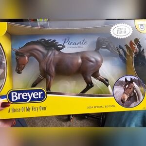 Breyer Picante New In Box NIB. Weather Girl Brick And Mortar Limited Edition